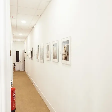 Impact House Hostel Lissabon